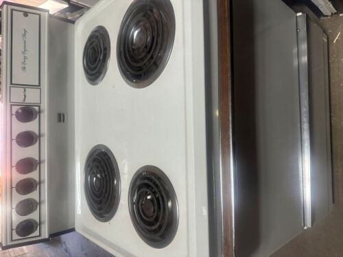 Magic Chef Magic Chef Electric Range