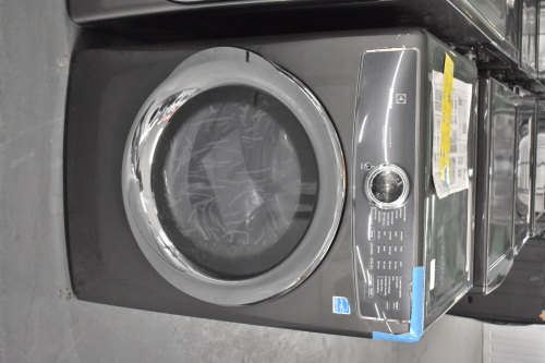 Electrolux Front Load Perfect Gas Dryer with PredictiveDry and Instant Refresh  (SCRATCH AND DENT)