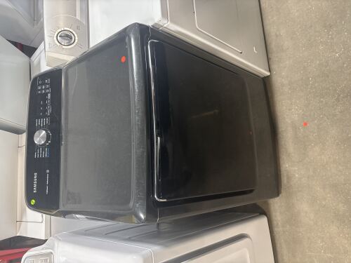 Samsung 7.4 cu. ft. Electric Dryer with Steam Sanitize+